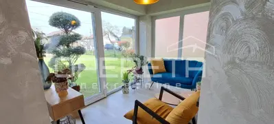 Elegant house surrounded by greenery - fully furnished and ready to move in