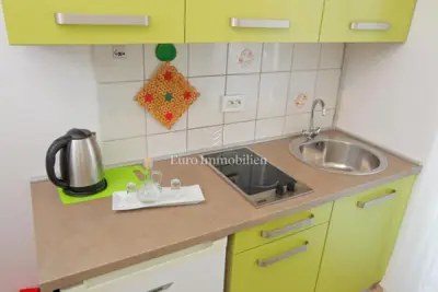 Pag - kuća sa 6 apartmana! - 9