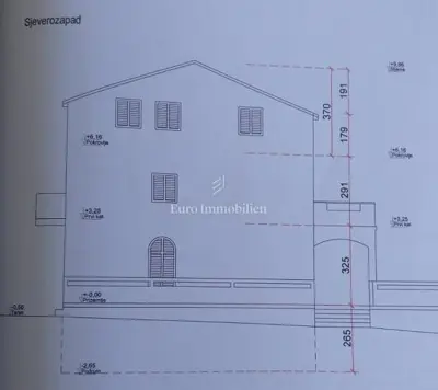 Pag - kuća sa 6 apartmana! - 23