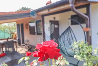 House 60 m², Šišan - quiet location near beaches - 19