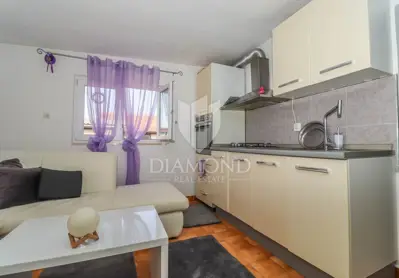 House 60 m², Šišan - quiet location near beaches - 3