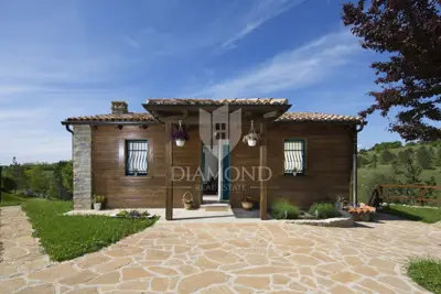 Resort in Motovun, 9.427 m² Grundstück und Pool - 4