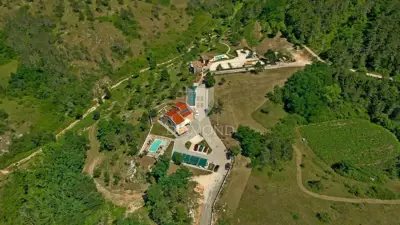 Resort in Motovun, 9,427 m² of land and pool