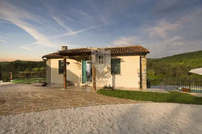 Resort in Motovun, 9.427 m² Grundstück und Pool - 18