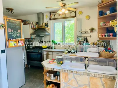 Apartmanska kuća, Hvar - pogled na more i bazen - 14
