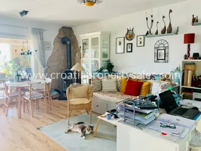 Apartmanska kuća, Hvar - pogled na more i bazen - 12