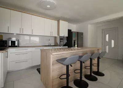 Stan 130 m², Bribir - prizemlje s bazenom - 5