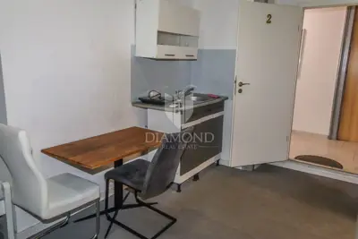 House floor, Pula Centar, investment potential - 10
