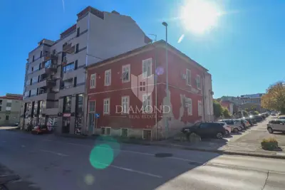 House floor, Pula Centar, investment potential