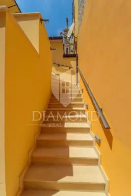 Kuća 200 m², Rovinj centar - 30 m od mora - 17