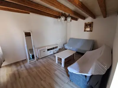 Kuća 250 m², Marčana - dvije stambene jedinice - 6
