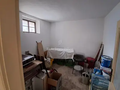 Kuća 250 m², Marčana - dvije stambene jedinice - 12