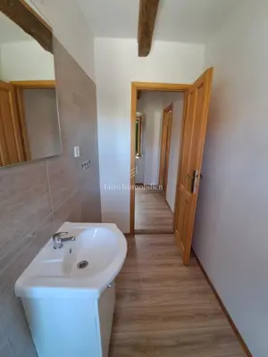 Kuća 250 m², Marčana - dvije stambene jedinice - 17