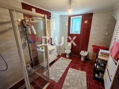 Haus 260 m², Zemunik Donji - ruhige Umgebung inmitten der Natur - 14