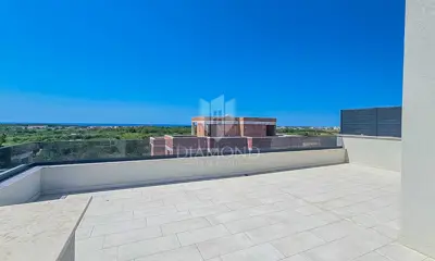 Kuća 140 m², Umag - grijani bazen i pogled na more - 17