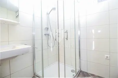 Crveni Vrh, Erdgeschosswohnung mit Meerblick - 9
