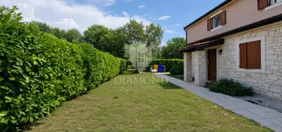 Umag, kat kuće 83 m² sa pogledom na more! - 6
