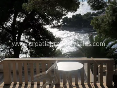 Haus, Brač, 200 m², 800 000 € - 9