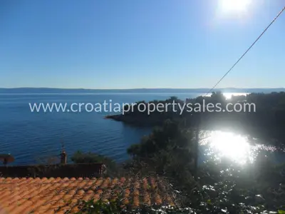 Haus, Brač, 200 m², 800 000 € - 1