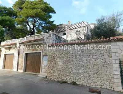 Haus, Brač, 200 m², 800 000 € - 7