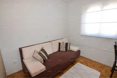 Geräumige Wohnung mit Hof, Tar - 8