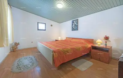 Haus 315 m², Medulin - zwei Wohnungen und ein Apartment - 11