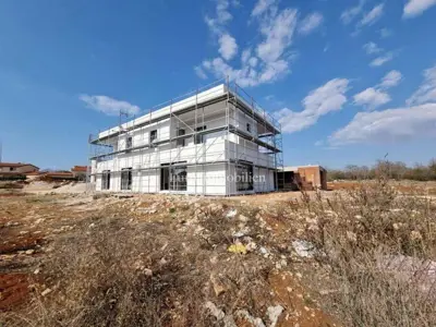 Kuća 129 m², Poreč - mirno predgrađe i 277 m² dvorišta - 6
