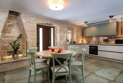Pula, surroundings, authentic renovated house with pool - 13
