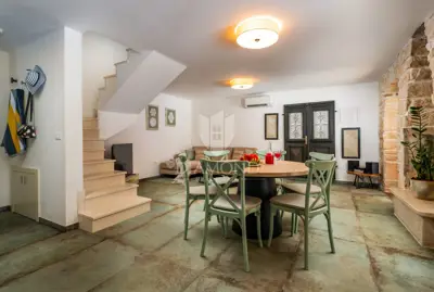 Pula, surroundings, authentic renovated house with pool - 16
