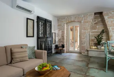Pula, surroundings, authentic renovated house with pool - 18