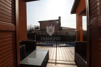 Villa 235 m², Poreč - Pool und Meerblick - 15