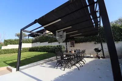 Villa 235 m², Poreč - Pool und Meerblick - 16