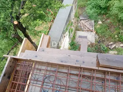 Starina 442 m², Praputnjak - za adaptaciju - 9