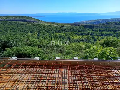 Starina 442 m², Praputnjak - za adaptaciju