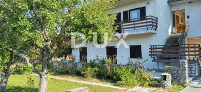 House 158 m², Podhum - detached, two garages - 2