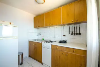 Apartmanska kuća 3 etaže, Omiš - otvoren pogled na more - 7