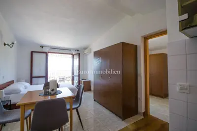 Apartmanska kuća 3 etaže, Omiš - otvoren pogled na more - 16