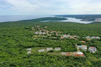 Building plot 11,000 m², Labin - project for 11 villas - 2