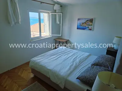 Kuća u Trogiru, 50 m od mora, mirna lokacija i zelenilo - 8