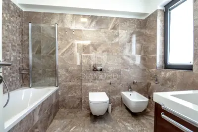 Penthouse 340 m², Rovinj - pogled na more i krovna terasa - 17