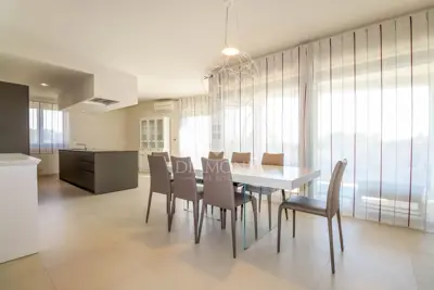 Penthouse 340 m², Rovinj - pogled na more i krovna terasa - 8