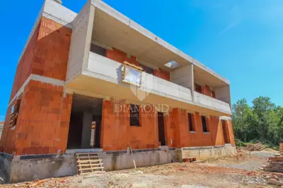 Half of a semi-detached house 119 m², Medulin - garden and 2 parking spaces - 3