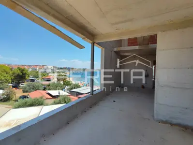 Wohnung 78 m², Povljana - erste Reihe zum Meer, Meerblick