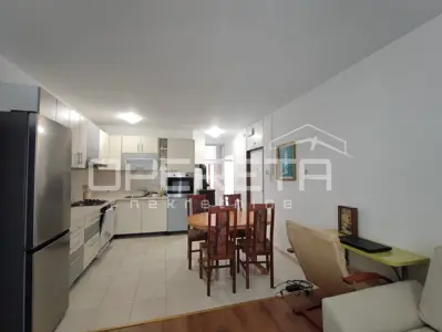 2 Zimmer Wohnung 60 m², Melada, Zadar, möbliert und mit Aufzug - 4
