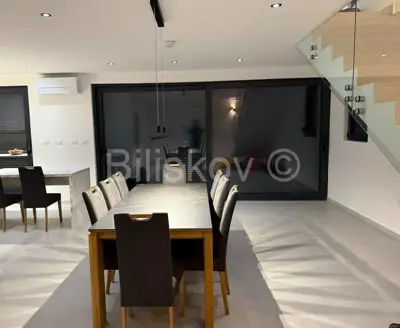 Vila 265 m², Grohote na Šolti, prvi red do mora - 4