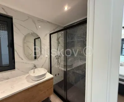 Vila 265 m², Grohote na Šolti, prvi red do mora - 3