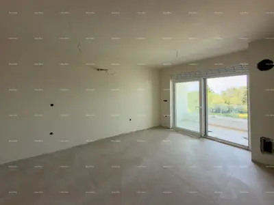 Wohnung in einem Neubau in Peroj! - 2