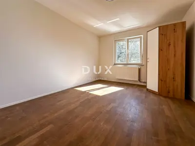 Stan 86 m², Podmurvice - potpuno adaptiran - 11
