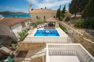 House, Šibenik, 160 m², 1 199 000 €