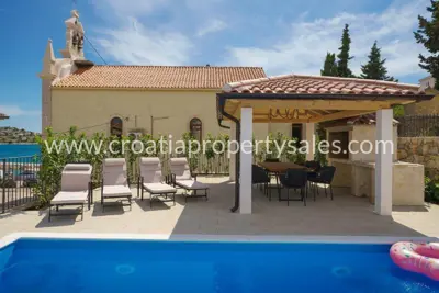House, Šibenik, 160 m², 1 199 000 € - 2